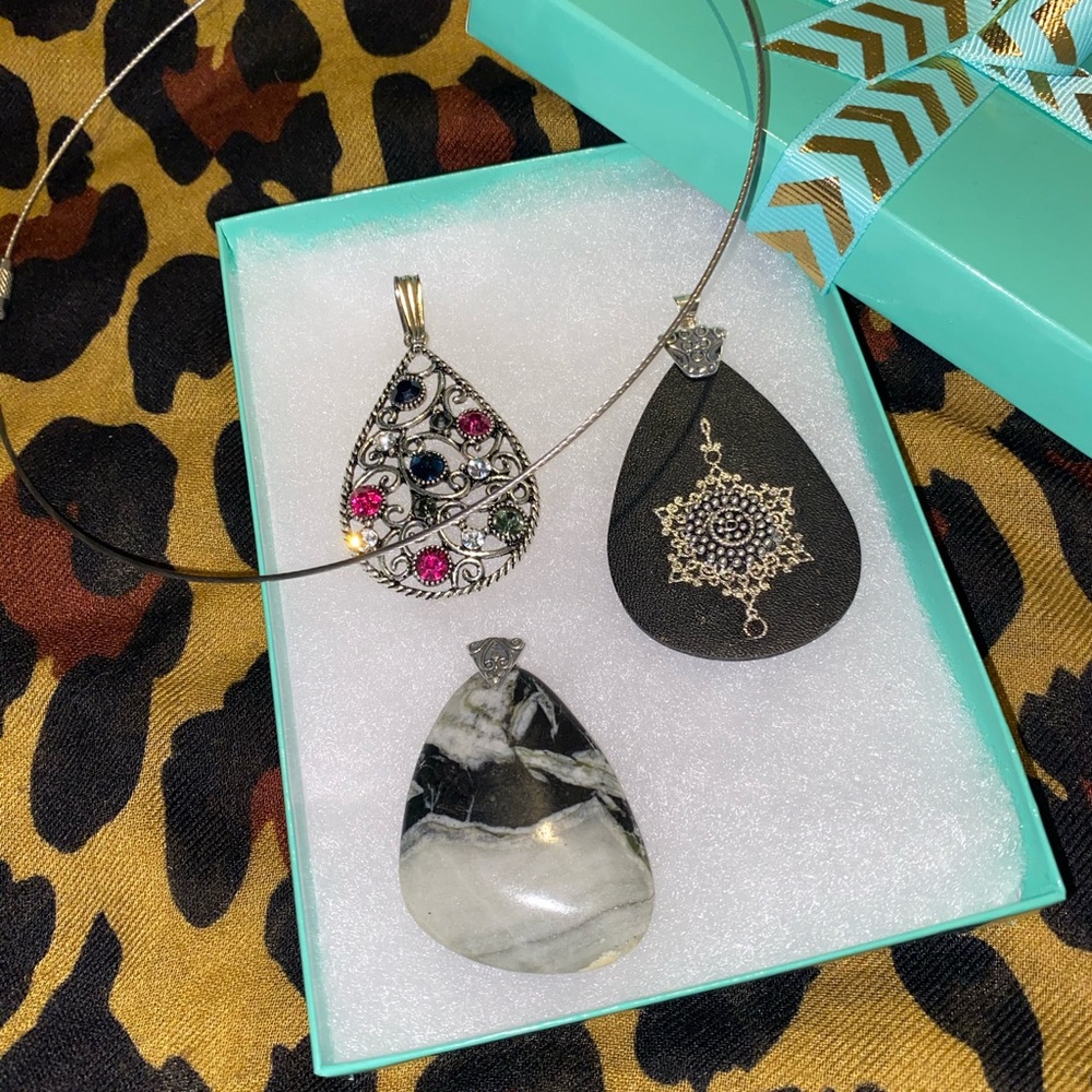 Jasper and sterling silver necklace.
